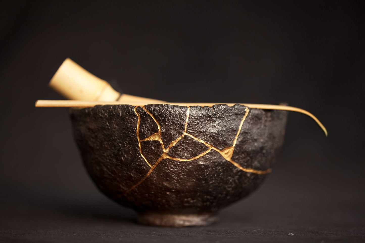 Black Kintsugi Chawan