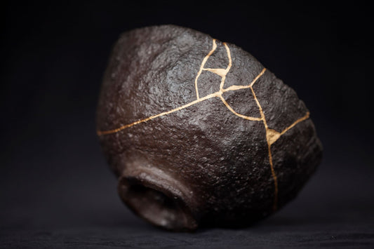 Black Kintsugi Chawan